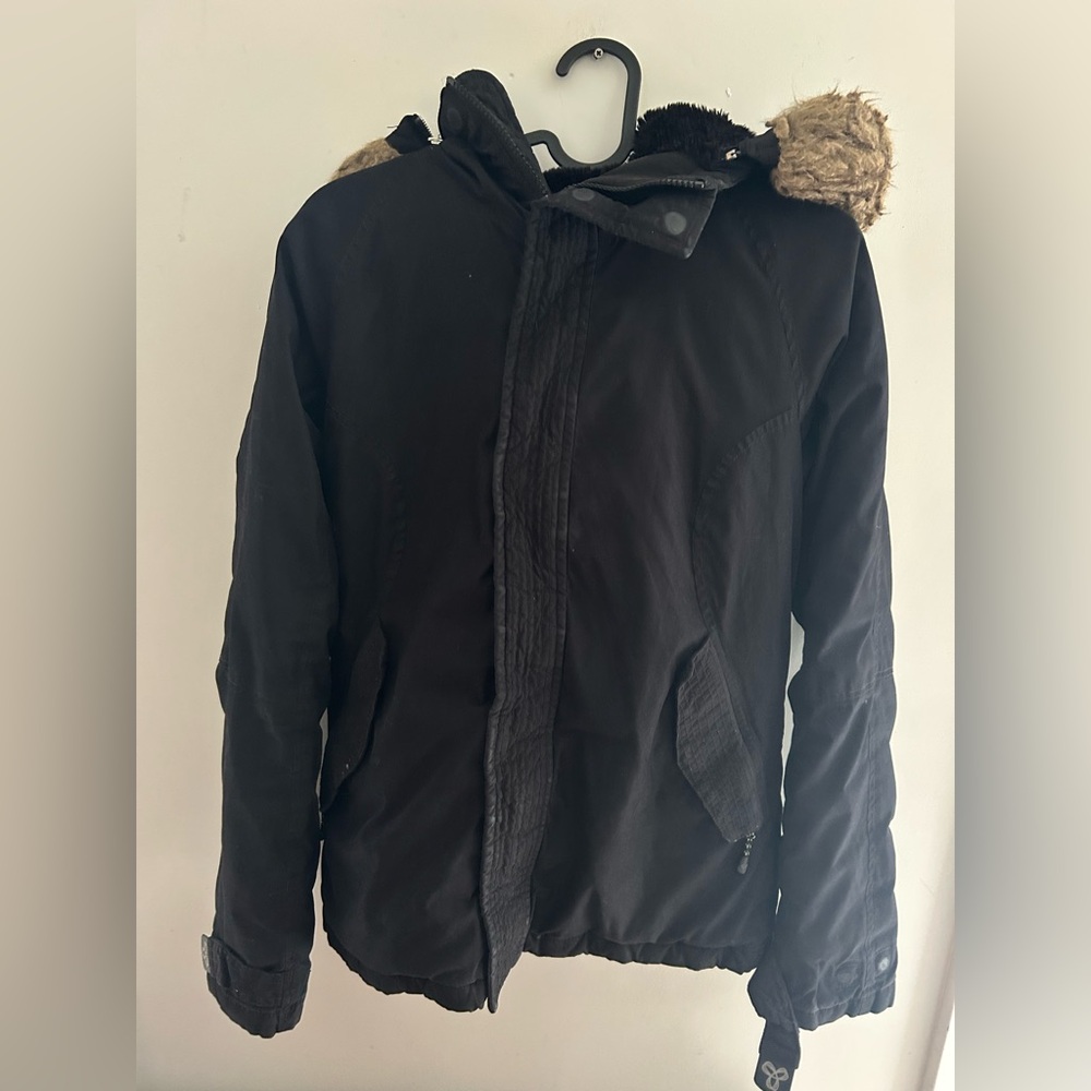 TNA Black Hooded Puffer Jacket size small fur on hood